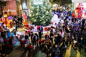 Christmas shopping Keith Tsuji Zuma Press Avalon