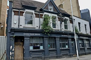 Pub closes during lockdown Geoffrey Swaine Avalon